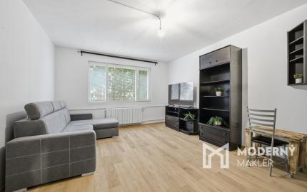 Na predaj kompletne zariadený 1-izbový byt v Bratislave - Dlhé Diely