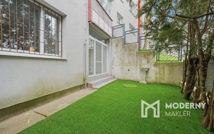 Na predaj kompletne zariadený 1-izbový byt v Bratislave - Dlhé Diely