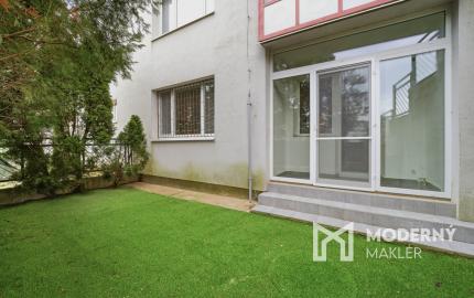 Na predaj kompletne zariadený 1-izbový byt v Bratislave - Dlhé Diely