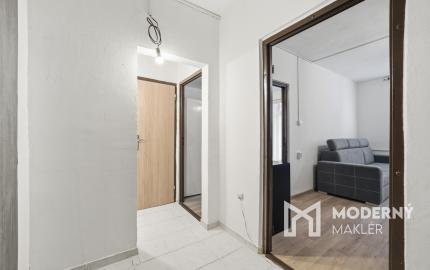 Na predaj kompletne zariadený 1-izbový byt v Bratislave - Dlhé Diely