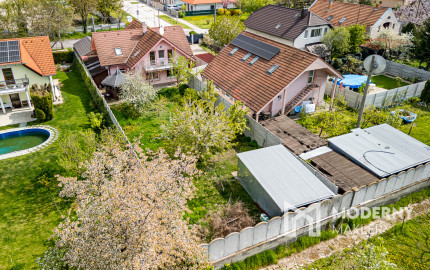Na predaj 6-izbový rodinný dom s krásnou záhradou v Šamoríne