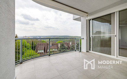 Na predaj luxusný mezonet s terasou a garážou v Starom meste