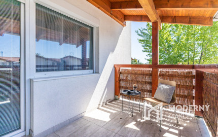 Na predaj 3-izbový mezonet s parkovaním - Dunajská Lužná