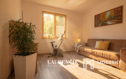 NA PREDAJ | RODINNÝ DOM S VÝHĽADOM NA VRŠATEC - ILAVA, KLOBUŠICE