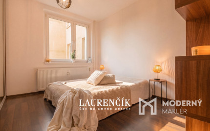 NA PREDAJ | PRIESTRANNÝ  3 -IZBOVÝ BYT NA SIHOTI V TRENČÍNE