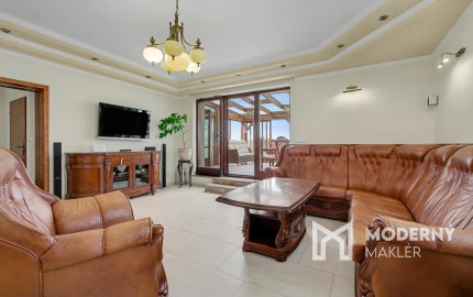 Na predaj 4-izbový penthouse so zimnou záhradou v Šamoríne