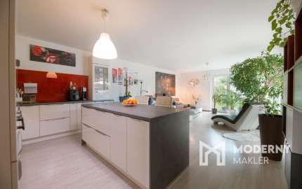 Na predaj 5-izbový rodinný dom v Trenčíne - Zlatovciach