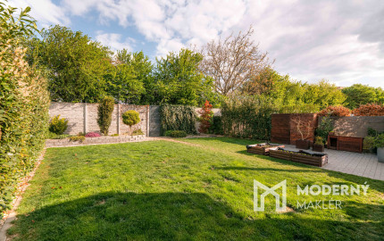 Na predaj 5-izbový rodinný dom v Trenčíne - Zlatovciach