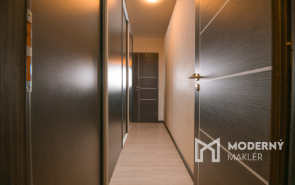 Na predaj 5-izbový rodinný dom v Trenčíne - Zlatovciach