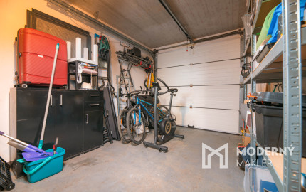 Na predaj 5-izbový rodinný dom v Trenčíne - Zlatovciach