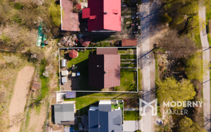 Na predaj priestranný 6-izbový rodinný dom v Oščadnici