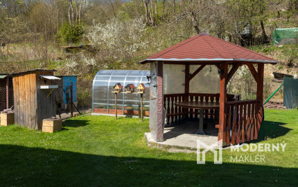 Na predaj priestranný 6-izbový rodinný dom v Oščadnici