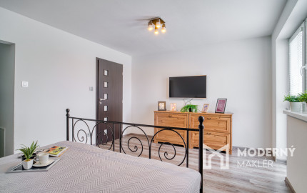 Na predaj rodinný dom s investičným potenciálom v Kostolišti