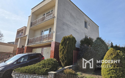 3 izb. byt. jednotka v RD, kompletná rekonštrukcia, 87 m², garáž, pivnica, skladové priestory s pozemkom 333 m2