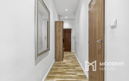 Na prenájom 3-izbový byt s 2 balkónmi a 2 parkingami, Ružinov