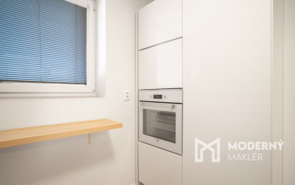 Na predaj rodinný dom s podnikateľským potenciálom v Trnave