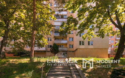 NA PRENÁJOM | 2-IZBOVÝ BYT S BALKÓNOM NA JUHU V TRENČÍNE