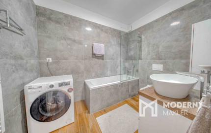 Na predaj moderný 4-izbový rodinný dom s terasami a záhradou v Ružindole