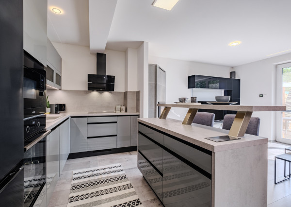 Na predaj novostavba 4-izbového luxusného rodinného domu v obci Dulova Ves – Vlčie doly