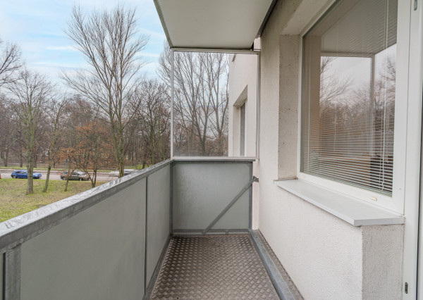 Na predaj kompletne zariadený 1 - izbový byt v Skalici