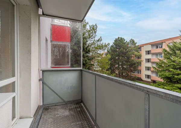 Na predaj kompletne zariadený 1 - izbový byt v Skalici