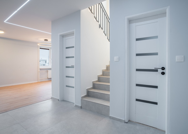 Na predaj štýlovo zrekonštruovaný dvojpodlažný rodinný dom za výhodnú cenu v obci Veľká Mača