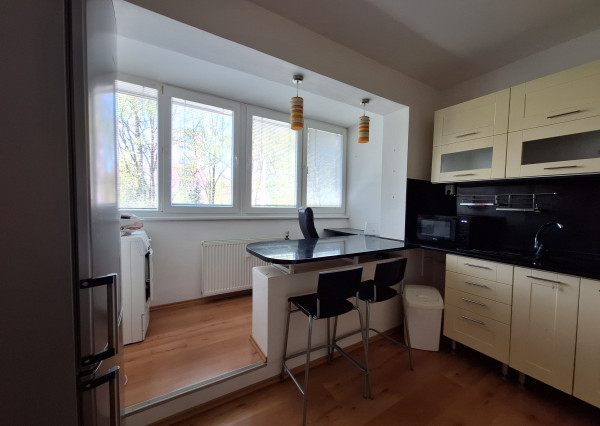 Na prenájom kompletne zariadený 1 - izbový byt v Žiline