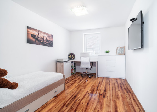 Na predaj 4-izbový rodinný dom po kompletnej rekonštrukcii v Šulekove