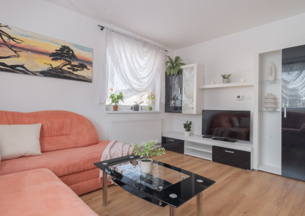 Na predaj 1-izbový byt s parkovacím miestom v Poprade