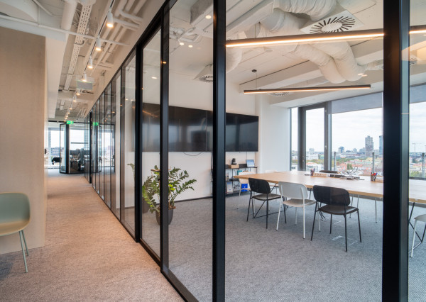 PARK ONE: Na prenájom moderné kancelárske priestory v centre Bratislavy