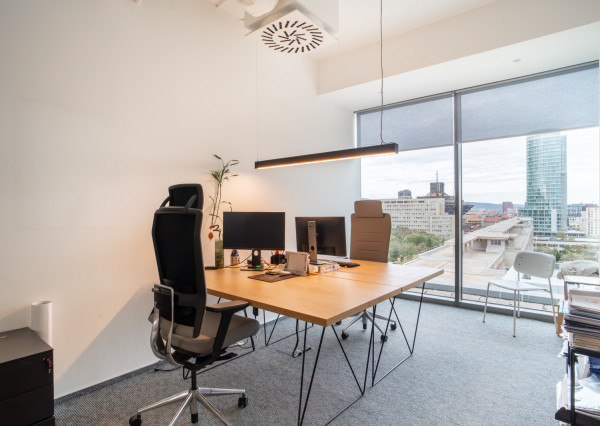 PARK ONE: Na prenájom moderné kancelárske priestory v centre Bratislavy