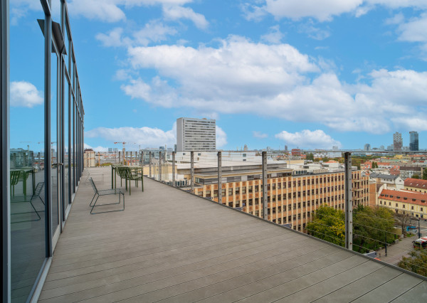 PARK ONE: Na prenájom moderné kancelárske priestory v centre Bratislavy