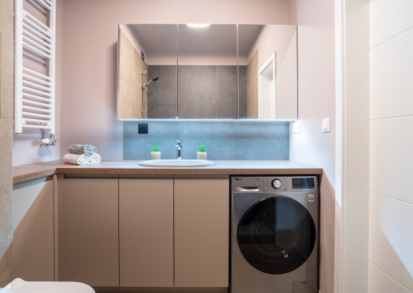 Na prenájom kompletne zariadený 2-izbový byt v Stupave