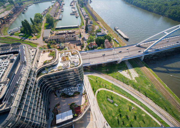 Na prenájom 2-izbový byt v Eurovea Tower – Bratislava