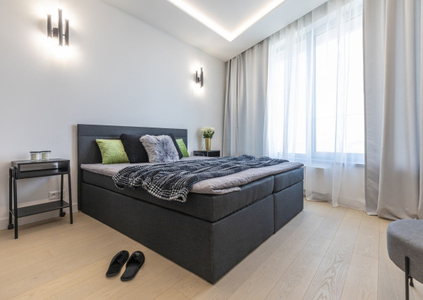 Na prenájom štýlový 3-izbový byt v SKYPARK RESIDENCE s výhľadom na prístav