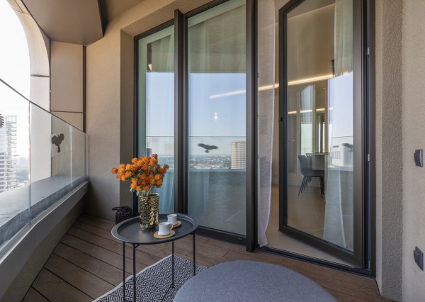 Na prenájom štýlový 3-izbový byt v SKYPARK RESIDENCE s výhľadom na prístav