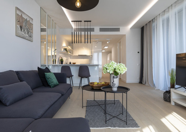 Na prenájom štýlový 3-izbový byt v SKYPARK RESIDENCE s výhľadom na prístav