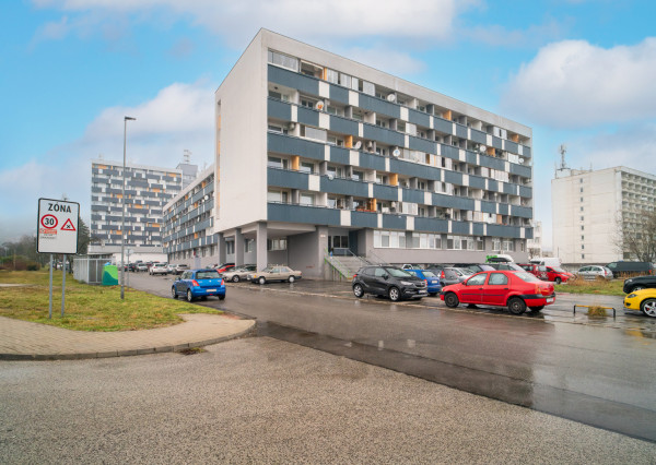 REZERVOVANÝ: Na predaj 1-izbový byt na Račianskej ulici s investičnou perspektívou