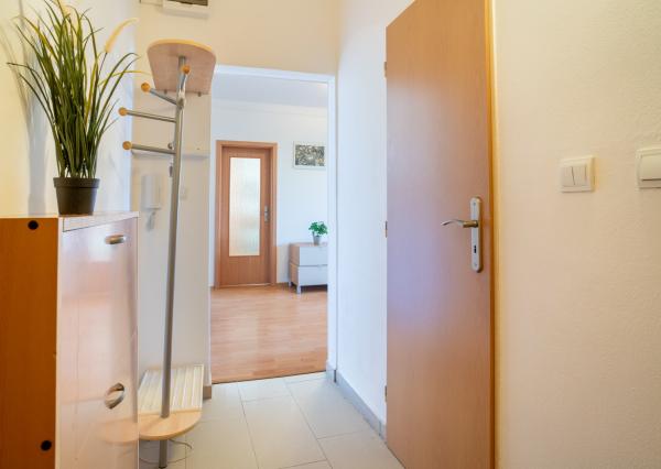 Na prenájom 3-izbový byt v Petržalke na Holičskej ulici