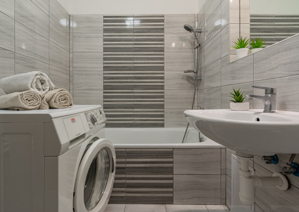 Na prenájom priestranný 2-izbový byt v Devínskej novej Vsi