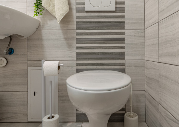 Na prenájom priestranný 2-izbový byt v Devínskej novej Vsi