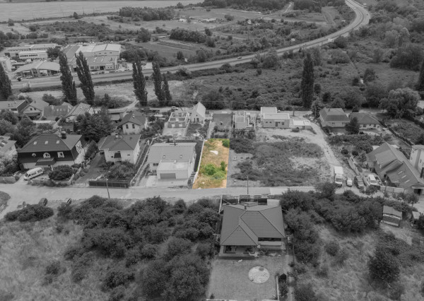 Na predaj pozemok vo viniciach v Pezinku - Grinava