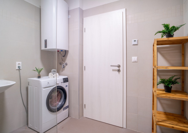 REZERVOVANÉ: Na predaj moderný 2-izbový byt v Kostolišti