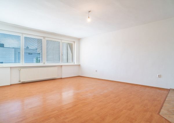 Na prenájom 5-izbový rodinný dom s udržiavanou záhradou v bratislavskej časti Kramáre