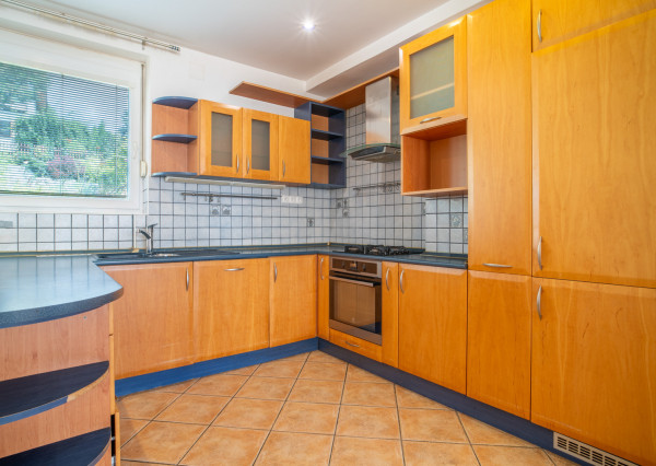 Na prenájom 5-izbový rodinný dom s udržiavanou záhradou v bratislavskej časti Kramáre