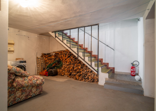 Na prenájom 5-izbový rodinný dom s udržiavanou záhradou v bratislavskej časti Kramáre