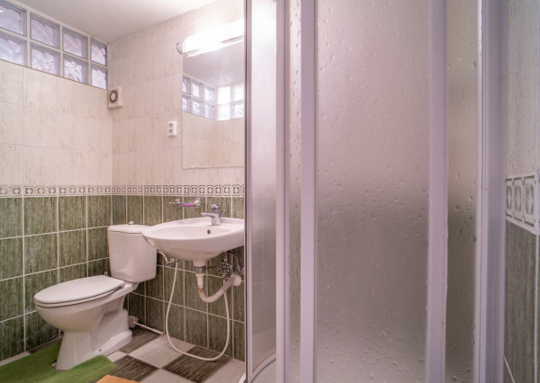 Na prenájom 5-izbový rodinný dom s udržiavanou záhradou v bratislavskej časti Kramáre