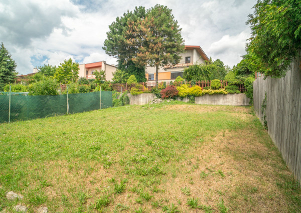 Na prenájom 5-izbový rodinný dom s udržiavanou záhradou v bratislavskej časti Kramáre