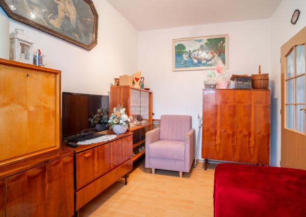 Na predaj rodinný dom s garážou v tichej časti Serede