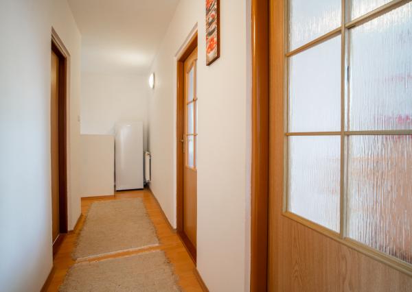 Na predaj rodinný dom s garážou v tichej časti Serede